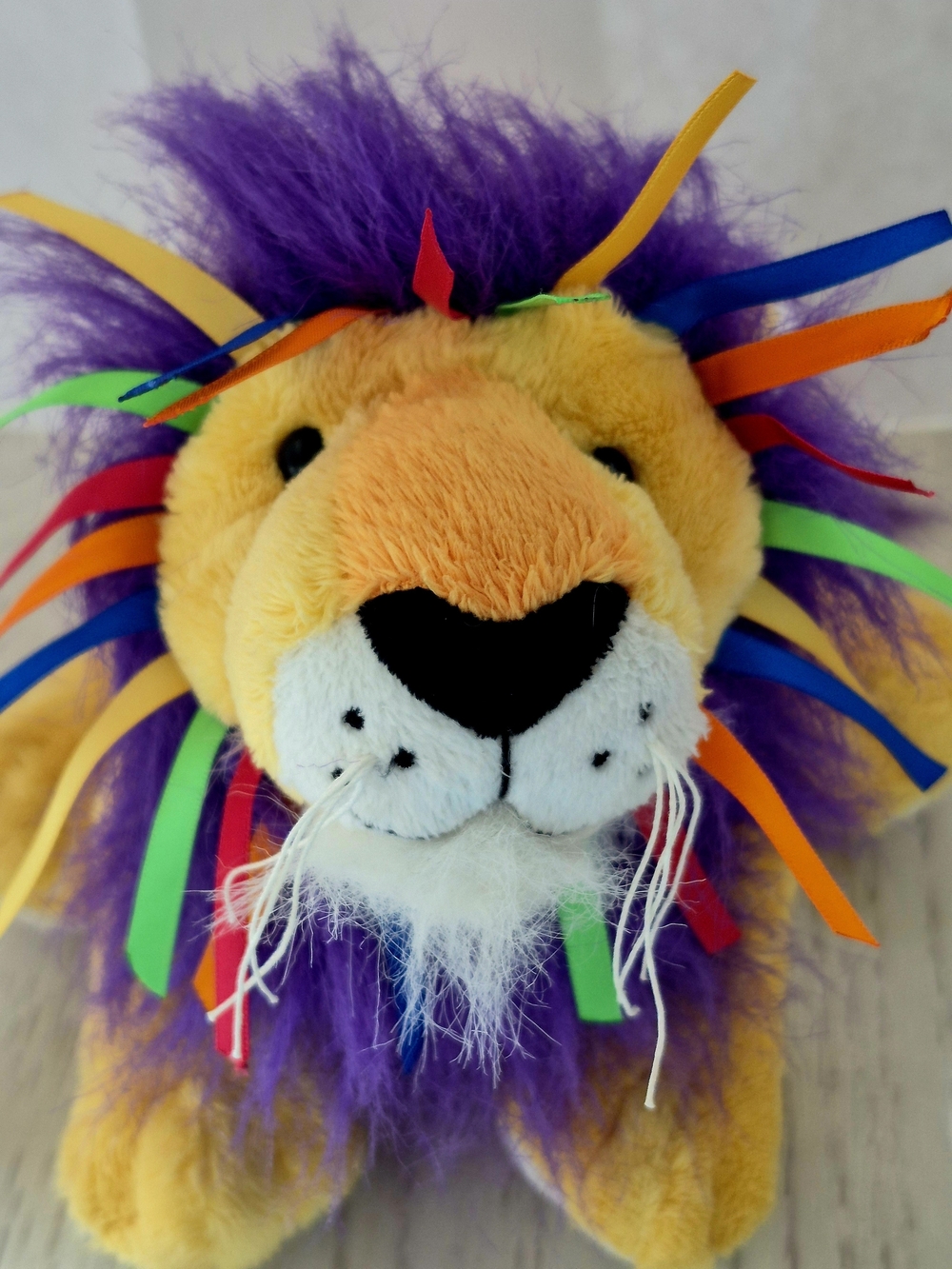 GANZ Webkinz Ribbon Lion HM487 Plush Stuffed Animal Retired